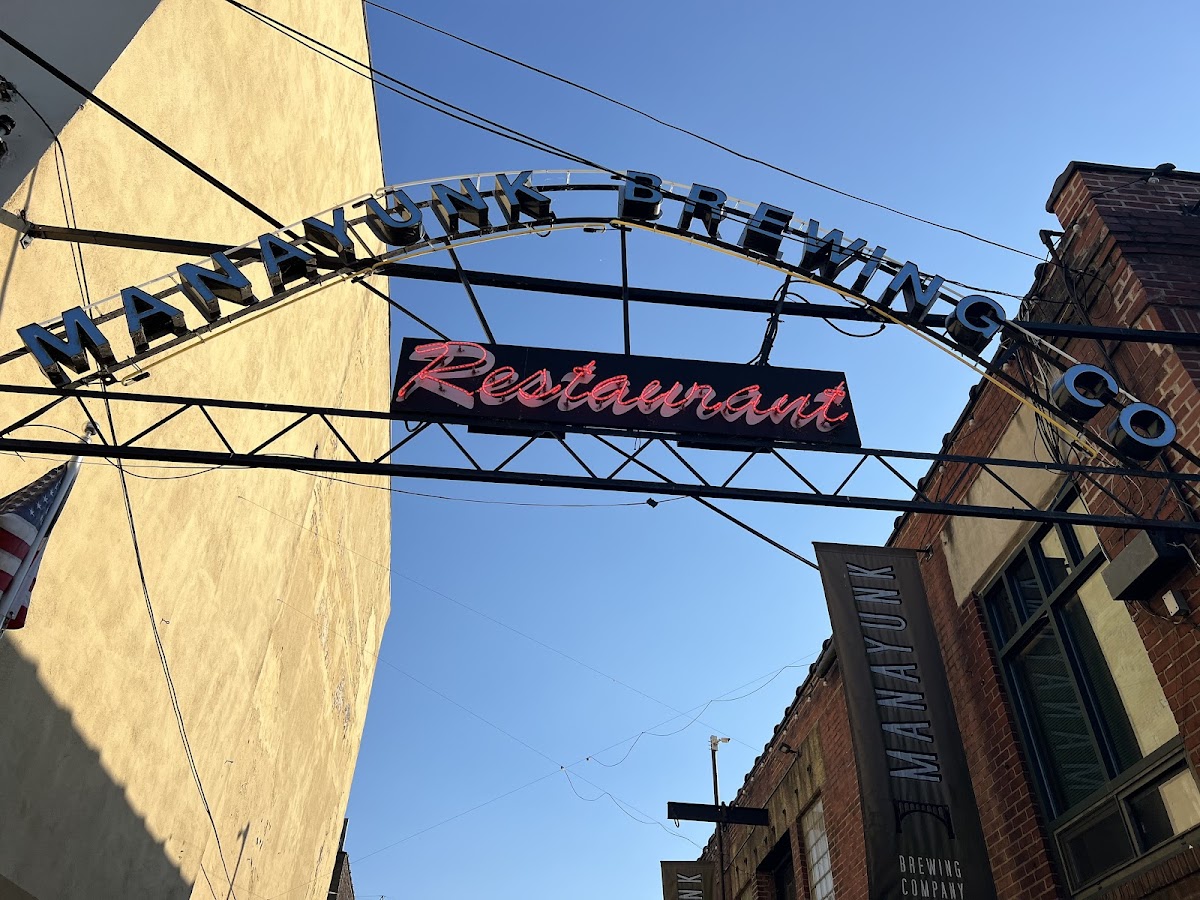 Manayunk Brewing Co & Restaurant